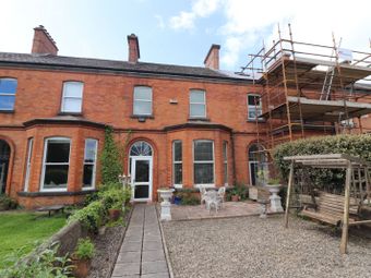 5 Lansdowne Terrace, Ennis Road, North Circular Road, Co. Limerick