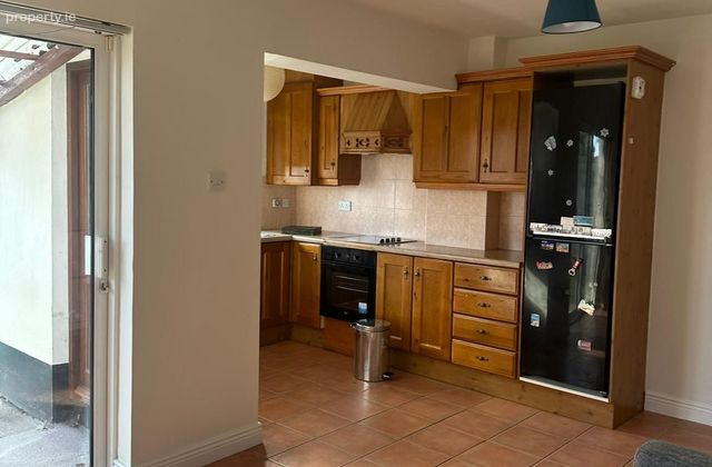Warrenstown Vale, Mulhuddart, Mulhuddart, Dublin 15 - Click to view photos