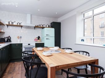 Alexander Court, 25 Pembroke Street Upper, Dublin 2 - Image 2