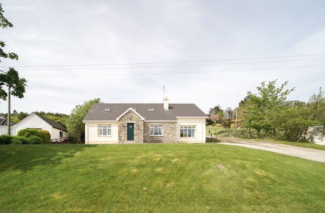 1a Aghalative, Creeslough, Co. Donegal, Creeslough, Co. Donegal - Click to view photos