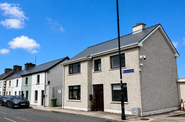 Upper Barrack Street, Belmullet, Belmullet, Co. Mayo - Click to view photos
