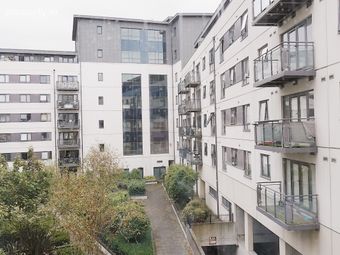 Meridian Court, Royal Canal Park, Dublin 15