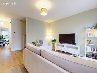 3 Parkleigh Square, Clondalkin, Dublin 22 - Image 5