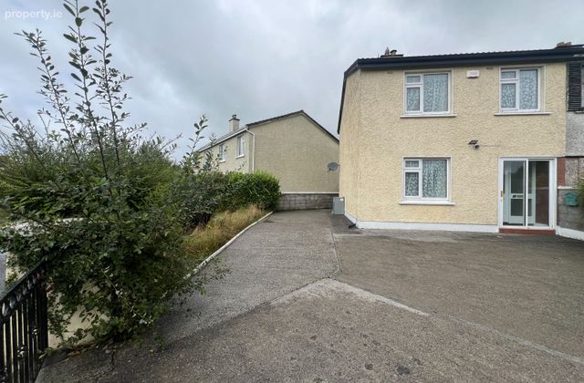 46 Cullairbaun Estate, Athenry, Athenry, Co. Galway - Click to view photos