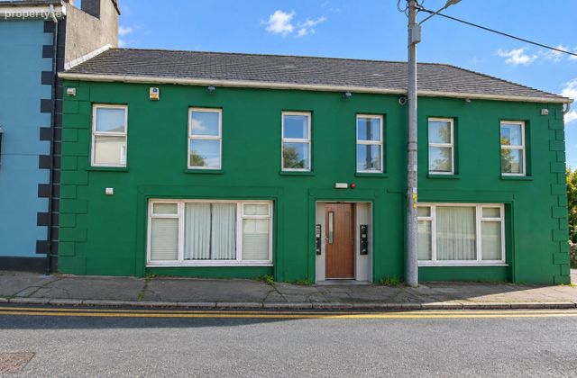 Urlan Studios, Limerick Road, Newmarket on Fergus, Co. Clare - Click to view photos