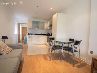 Oak House, Carrickmines Green, Carrickmines, Dublin 18 - Image 4