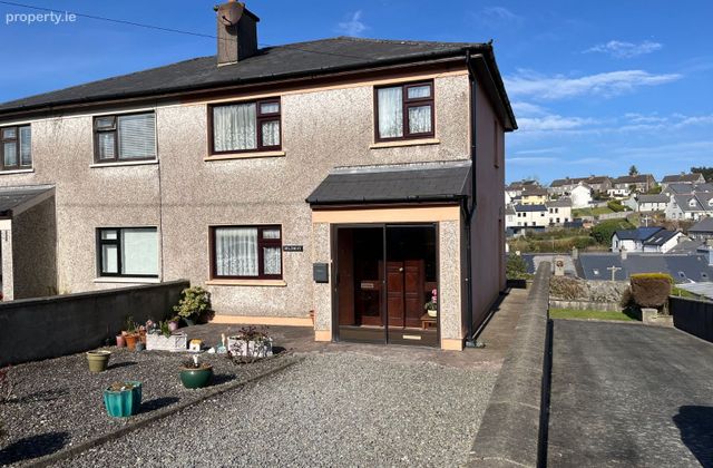 Church Road, Bantry, Co. Cork - Click to view photos