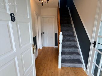 8 Manor Grove, Thornbury View, Rochestown, Co. Cork - Image 3
