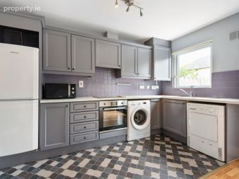 68 Ridgewood Square, Swords, Co. Dublin - Image 5