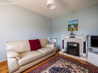9 Copper Beech Grove, Bray, Co. Wicklow - Image 3