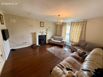 1 Lisacul Manor, Lisacul, Castlerea, Co. Roscommon - Image 2