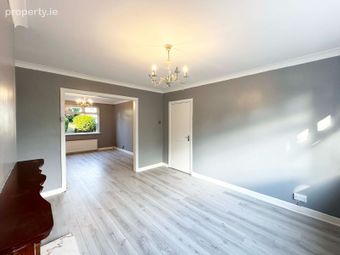 27 Broadway Park, Dublin 15, Clonsilla, Dublin 15 - Image 4