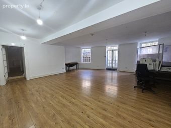 54 Mountjoy Square West, Basement, Dublin 1 - Image 2