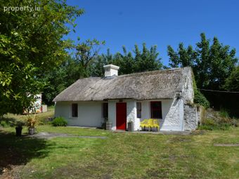Rose Thatch Cottage, Roveagh, Kilcolgan, Co. Galway
