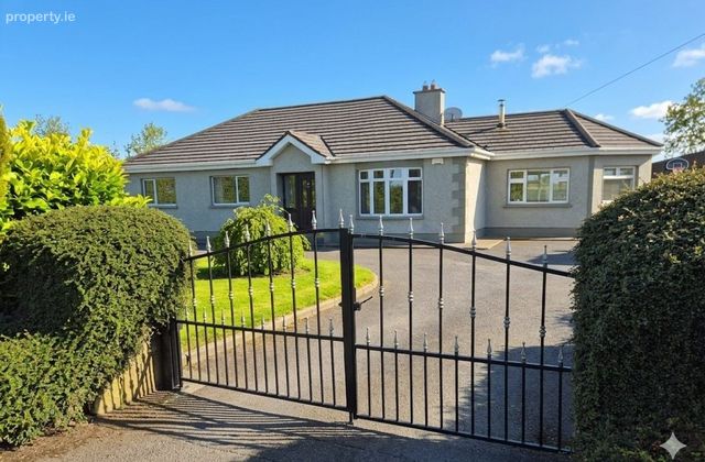 Clonmore, Rhode, Co. Offaly - Click to view photos