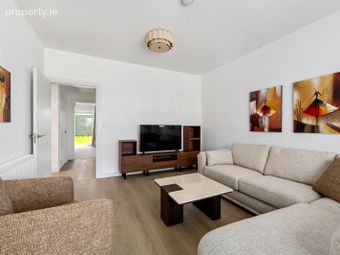 Large 3 Bed + Study End Terrace, Enfield, Co. Meath - Image 4
