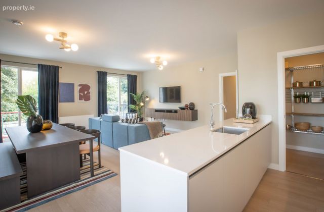 3 Bedroom Apartment, Ashtown, Dublin 15 - Click to view photos