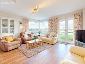 96 Station Court, Gorey, Co. Wexford - Image 4
