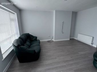 8 Oaklands Park, Swords, Swords, Co. Dublin - Image 5