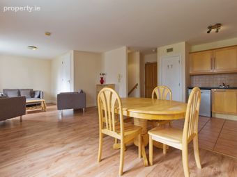 Apt 8, Block 3, Steevens Gate, 126/127 Steeven's Gate Apartments, James's Street, Dublin 8, Dublin 8 - Image 4