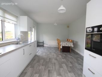 13 Oaklawn, Castle Road, Bandon, Co. Cork - Image 3