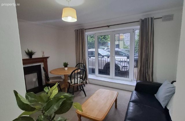 Apartment 10, New Row Place, New Row South, Dublin, Christchurch, Dublin 8 - Click to view photos