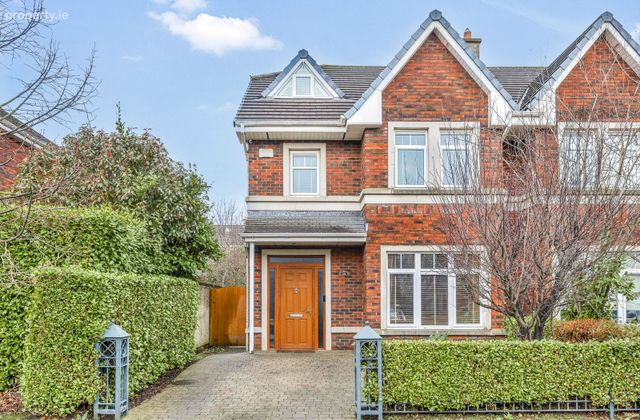 66 Castlemoyne, Balgriffin, Dublin 13 - Click to view photos