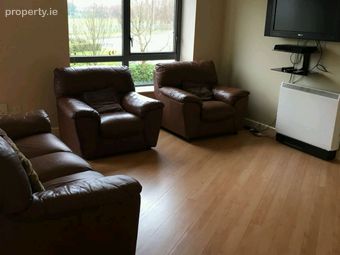 Rosse Court, Lucan, Co. Dublin - Image 2