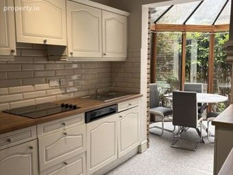 70 Shrewsbury Park, Dublin 4, Sandymount, Dublin 4 - Image 2