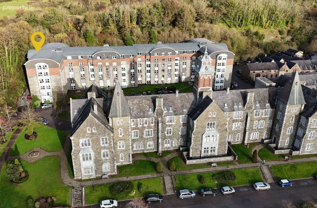 Apartment 404, River Towers, Lee Road, Sunday's Well, Co. Cork - Click to view photos
