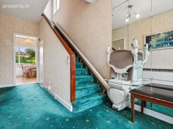 8 Eden Park Road, Goatstown, Kilmacud, Co. Dublin - Image 4