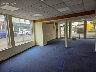 Market Square, Castlebar, Co. Mayo - Image 4