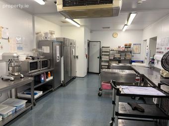 Unit 3, Oak Court, Fox & Geese, Dublin 22