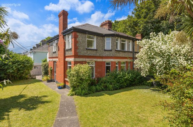 42 Castle Street, Bray, Co. Wicklow, Bray, Co. Wicklow - Click to view photos