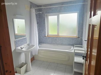15 Millcourt, Sixmilebridge, Sixmilebridge, Co. Clare - Image 5