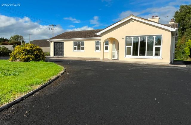 Carrig View, Tervoe, Mungret, Co. Limerick - Click to view photos