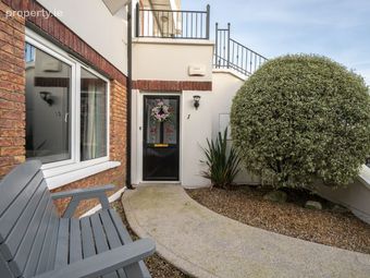 1 Temple Hill House Apartments,Temple Hill Lawn,Ba, Ballintemple, Co. Cork