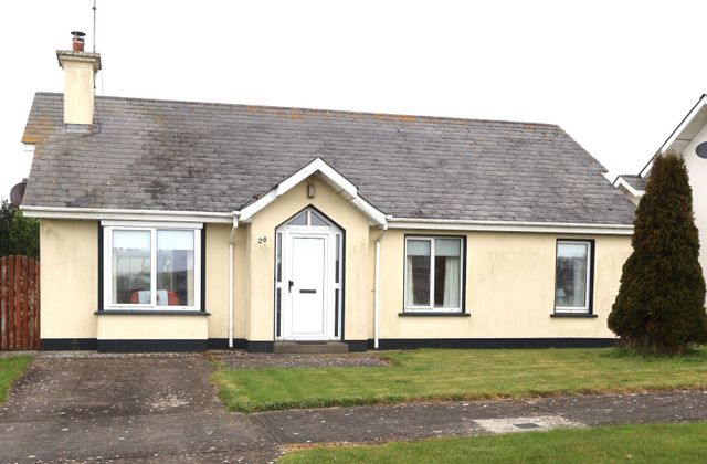 26 Lakeside, Our Lady's Island, Carne, Co. Wexford - Click to view photos