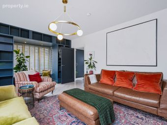 18 Hollywoodrath Place, Hollystown, Dublin 15 - Image 4