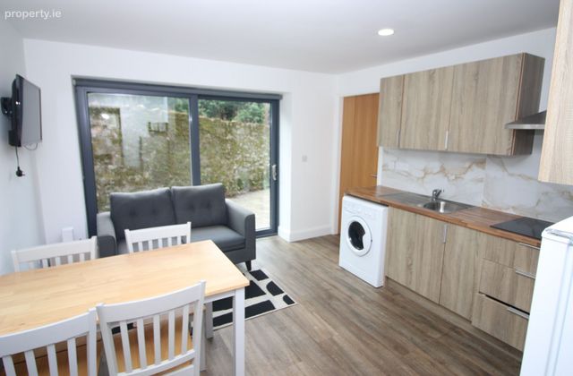 6 Churchyard Lane, Ballinlough, Ballinlough, Co. Cork - Click to view photos