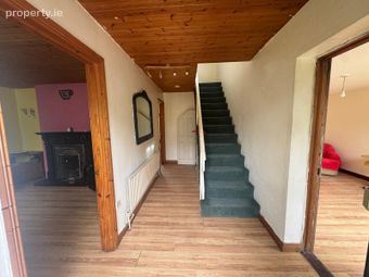 33 Alverno Drive, Meadowbrook, Athlone, Co. Westmeath - Image 2