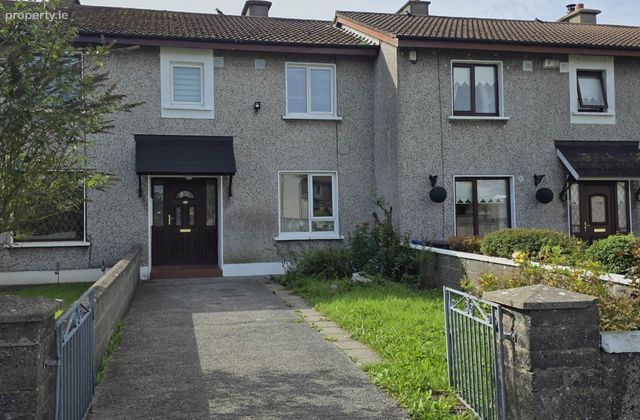 302 Castlepark, Ballybane, Co. Galway, Ballybane, Co. Galway - Click to view photos