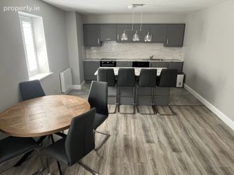 1 Walnut Grove, The Square, Kilbeggan, Mullingar, Kilbeggan, Co. Westmeath - Image 2