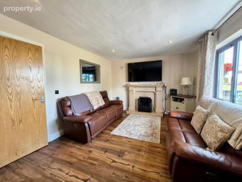 42 Corran Riada, Monksland, Athlone, Co. Roscommon, Athlone, Co. Roscommon - Image 4