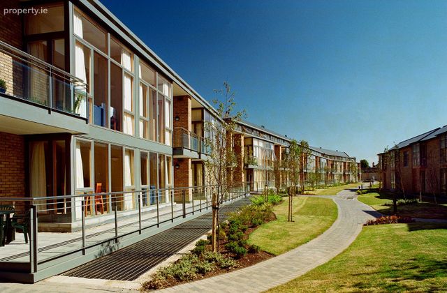 Apartment 17, 150 Howth Road, Clontarf, Dublin 3 - Click to view photos
