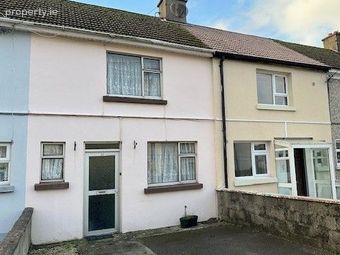 33 Derheen, Thurles, Thurles, Co. Tipperary