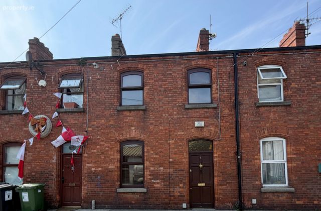 6 Chapel Street, Dundalk, Co. Louth - Click to view photos