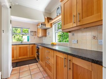 5 Rathdown Terrace, Sandyford Road, Dundrum, Dublin 16 - Image 4