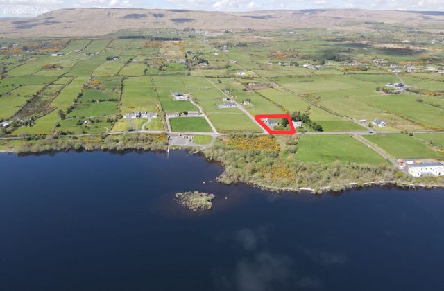 Shanvallyard, Toormakeady, Croaghrimbeg, Co. Mayo - Click to view photos