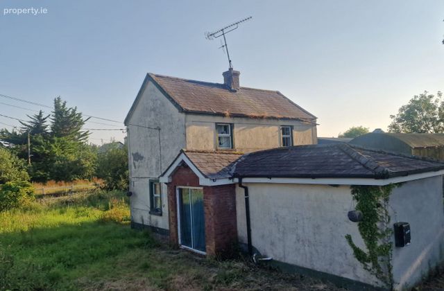Lissatava, Claremorris, Hollymount, Co. Mayo - Click to view photos